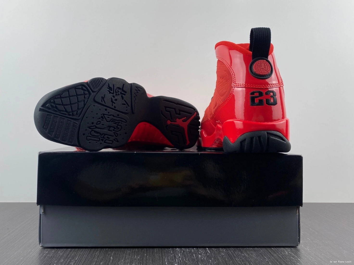 CT8019-600 9  Air Jordan 'Chile Red' 0514